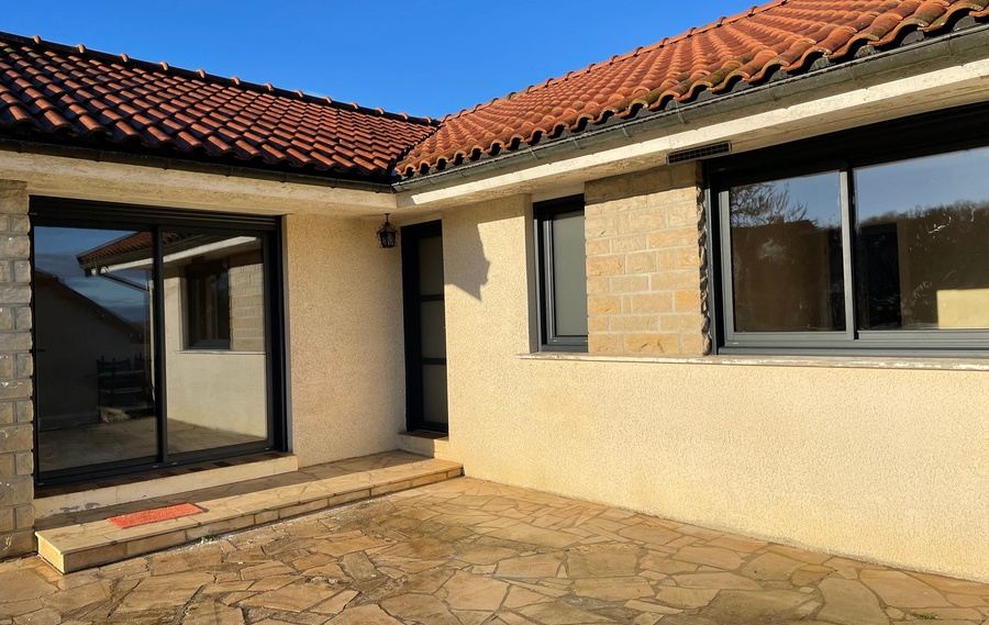 Nos fen&ecirc;tres&nbsp; et coulissants ALU RADIANS &agrave;&nbsp;SIX FOURS