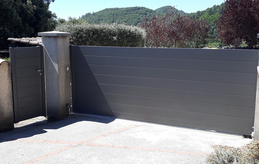 Nos mod&egrave;les de portails ALU &agrave;&nbsp;SIX FOURS